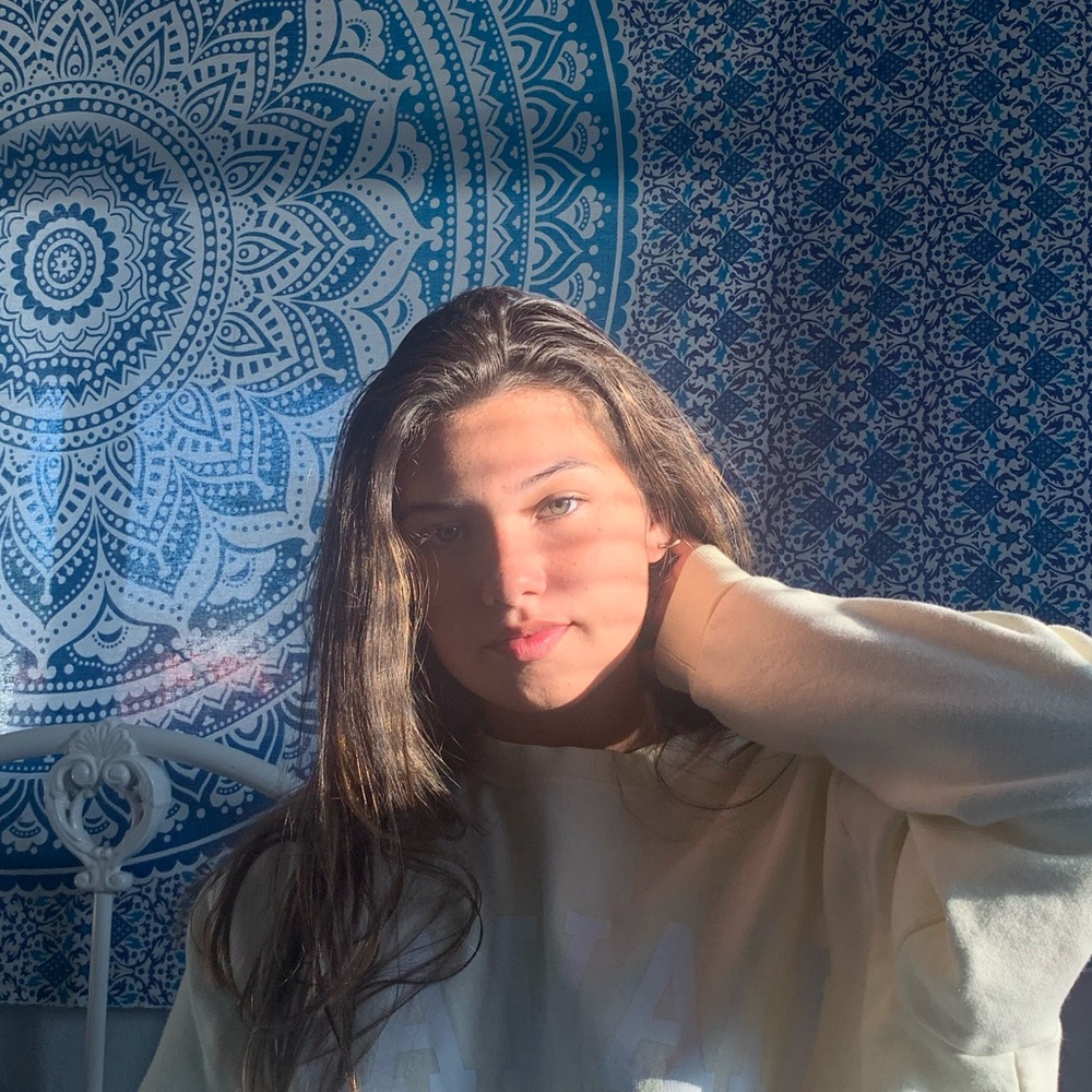 Meet your Posher, Sofi